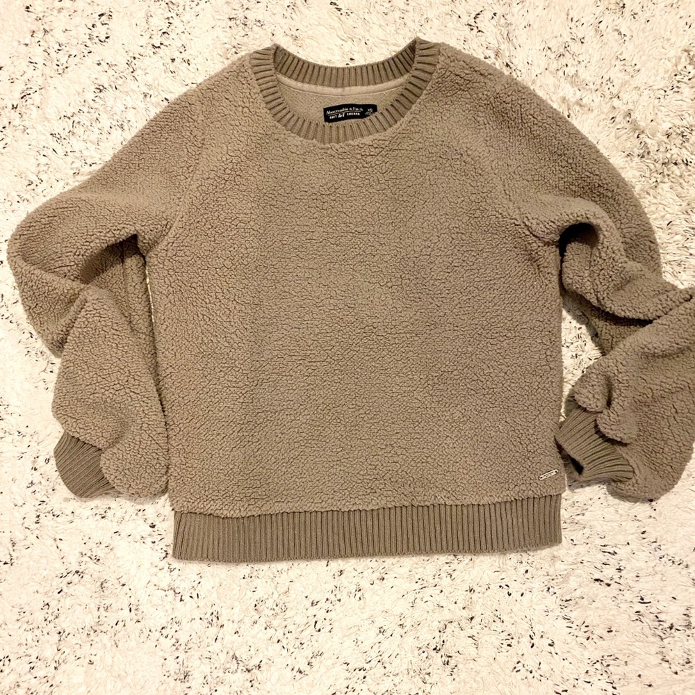 A&F Sherpa Pullover